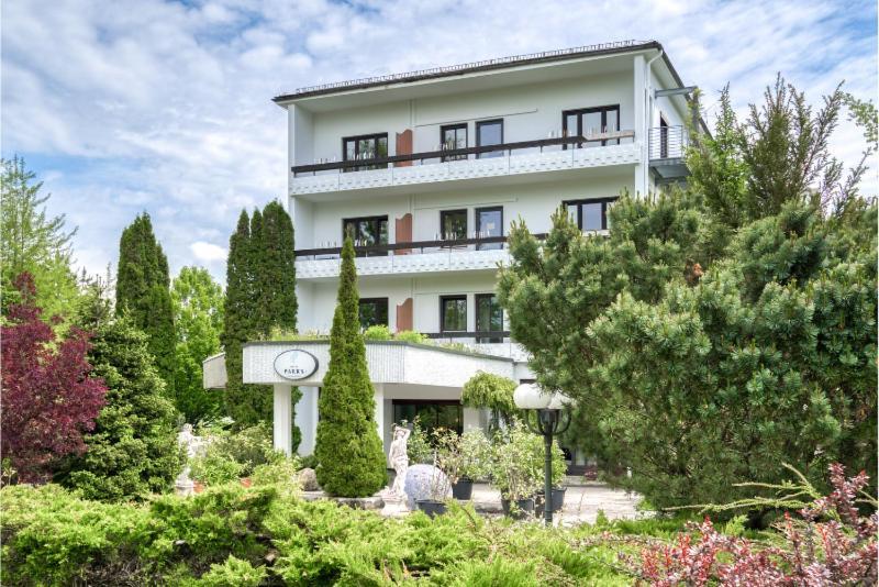 Hotel Parks Velden am Wörthersee Exterior foto