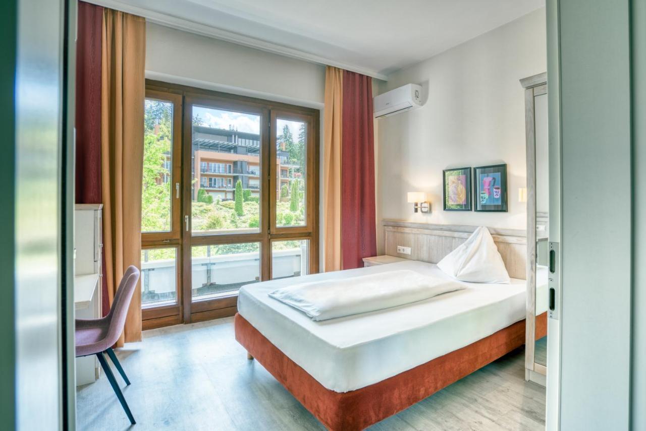 Hotel Parks Velden am Wörthersee Exterior foto